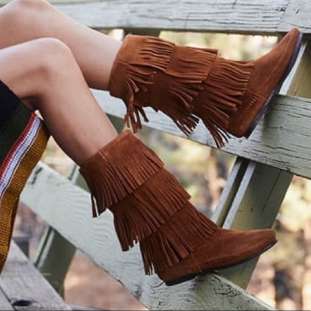 Minnetonka 3 Layer Fringe Brown Suede Boots boho